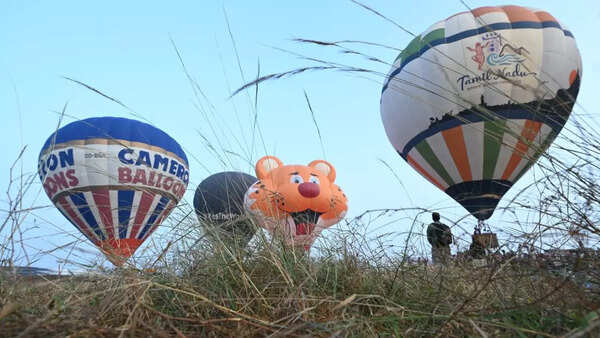 hot air balloon