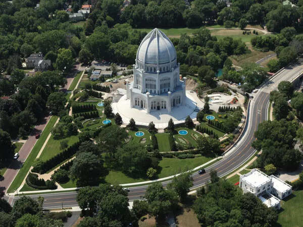 aerial-view-of-the-bahai-house-of-worship