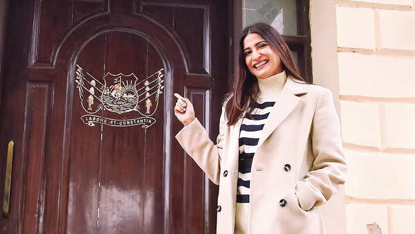 Aahana also went to her alma mater La Martiniere Girls’ College