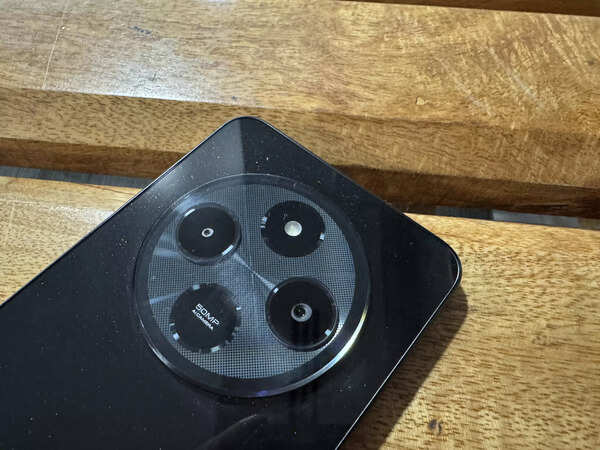 Redmi 14C 5G design