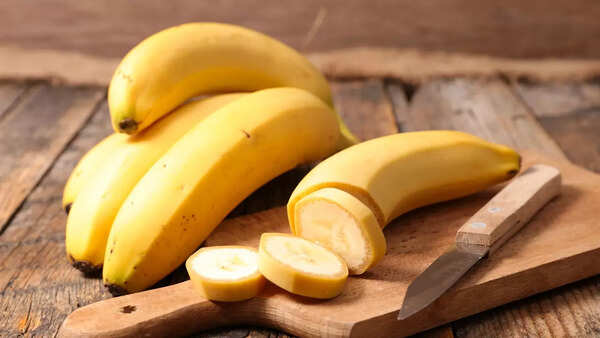 The Surprising Effects of Eating Bananas on an Empty Stomach You Need to  Know | - The Times of India