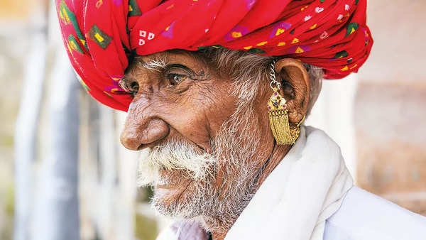 Men’s jewellery has long been part of Indian culture. Even now, men in Rajasthan’s villages can be seen wearing gold kundals with their colourful turbans