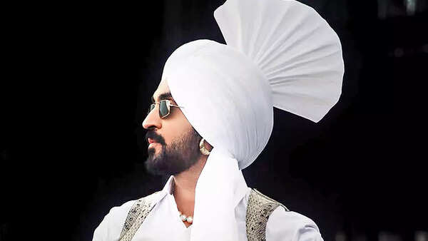 Diljit has been lauded for staying true to his roots for his international performances. He wore a pag and gold hoops for his Coachella gig