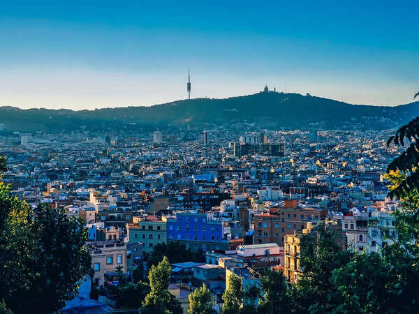Barcelona offers a perfect blend of cultural heritage