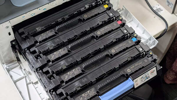 HP Colour LaserJet Pro MFP 3303sdw printer toner tray