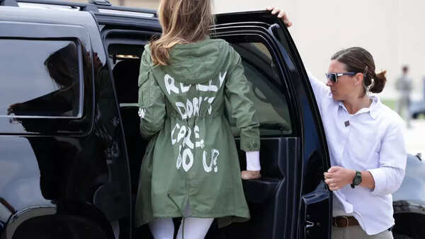 Melania (3)