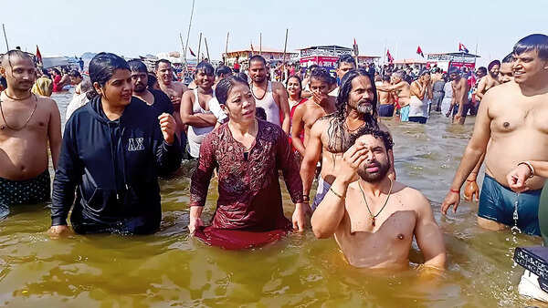 Mary Kom taking a dip at the Sangam
