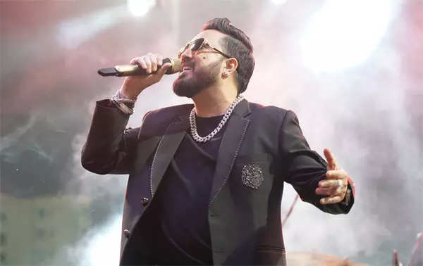 Mika Singh