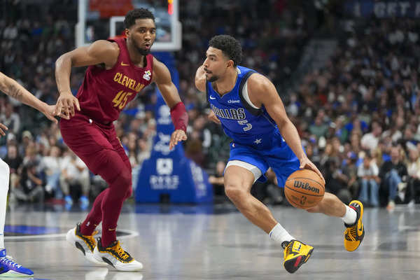 Dallas Mavericks vs Cleveland Cavaliers Credits: AP Photo/Julio Cortez