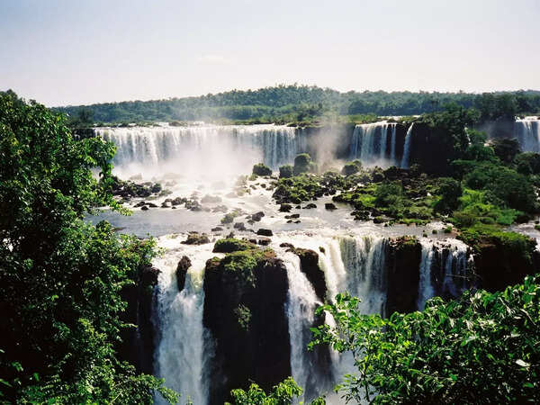 5 reasons why you must visit Brazil