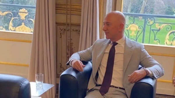 क्रेडिट: x/@Jeffbezos 3