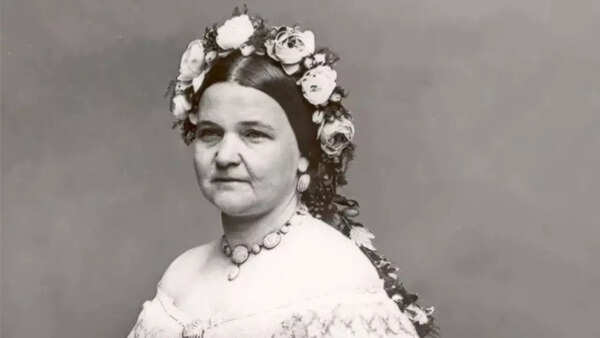 Abe women (1)