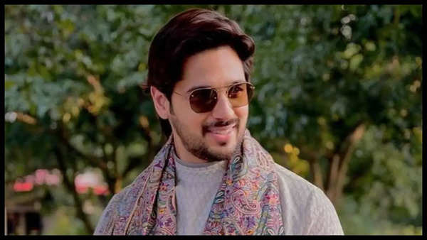 SidharthMalhotra(1)