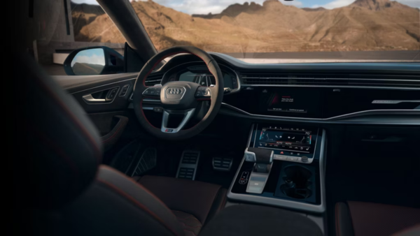 Audi RS Q8 interior