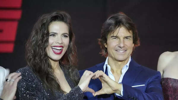 Tom Cruise (9)