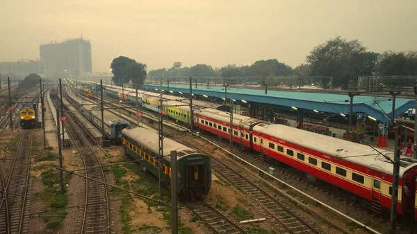 Train station in Delhi