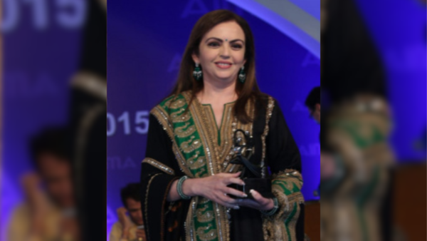 Neeta Ambani in this black kurta in 2015.