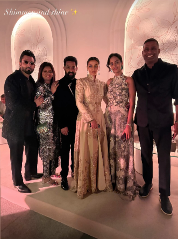 Namrata Shirodkar IG story