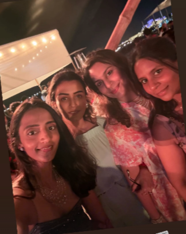 Namrata Shirodkar IG story 2