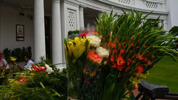 floral bloom at Delhi assembly