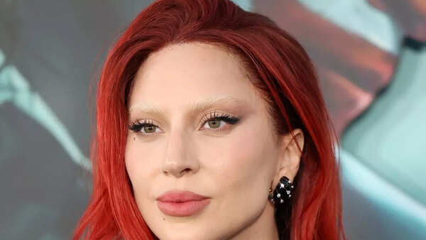 Bleached eyebrows (6)