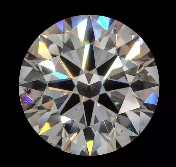 Round brilliant.