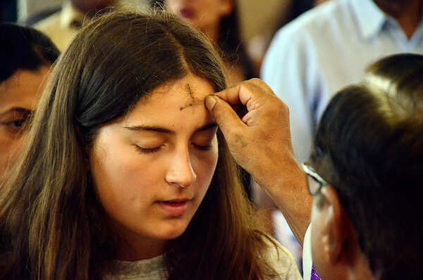 ASH_WEDNESDAY_DON_BOSCO_PANAJI_LENT_06_03_2019_1