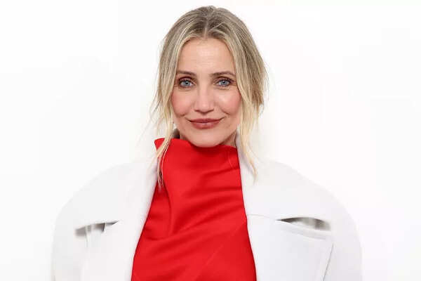 Cameron-Diaz-1-030525-8c3f9969bc7144ea83a6cbbfd06a70dd.