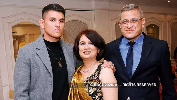 (L-R) Sreshth, Sarita Karki & Sanjay Singh Karki