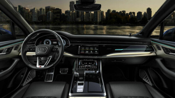 Audi Q7 interior