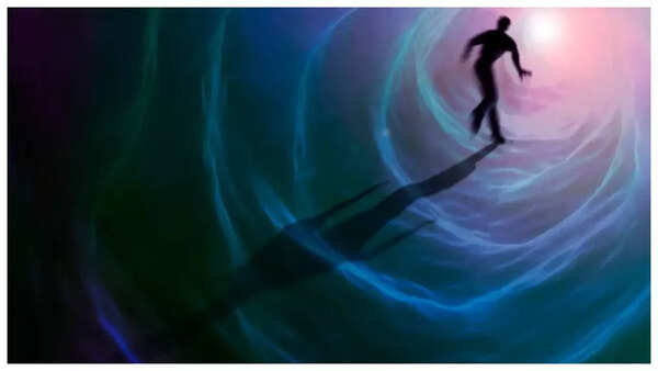 This Man Slipped And Fell Into A Gap On The Railroad And A Train Ran