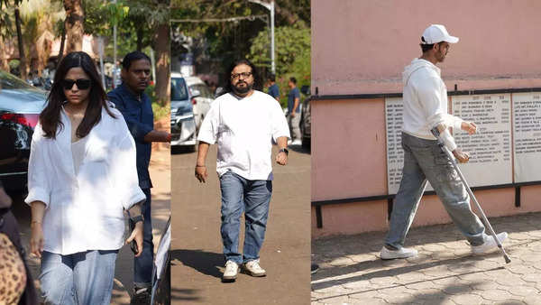 Celebs at Deb Mukherjee's Funeral