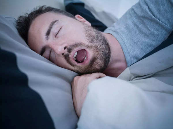 Mouth breathing and sleep apnea