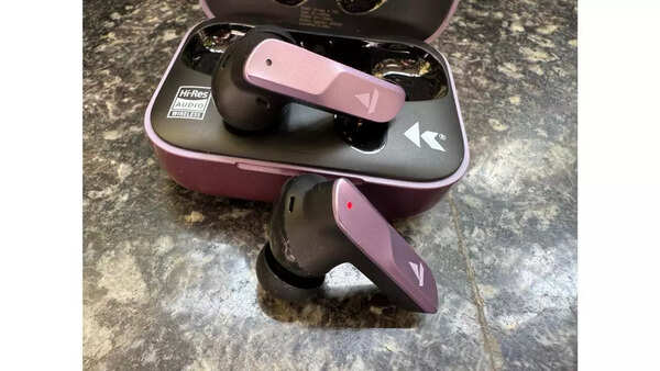 earbuds