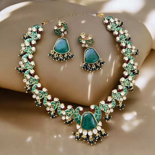 Tiyaa Jewels