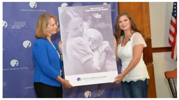 119471554 This nurse cared for a severely burned 3 month-old baby. 38 years later, they reunited in the most heartwarming way!