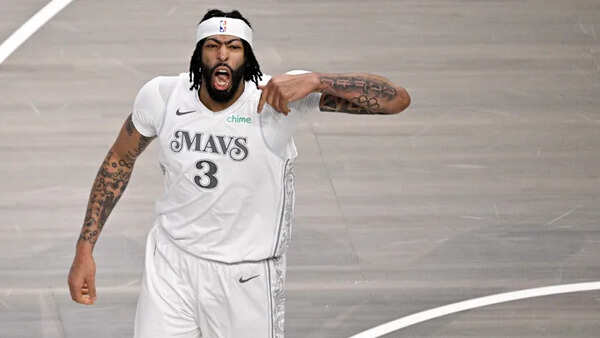 It's so frustrating right now”: Anthony Davis reveals real reason behind  his return to Dallas Mavericks after crushing abdominal injury | NBA News -  The Times of India