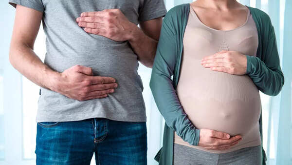 Sympathetic pregnancy (2)