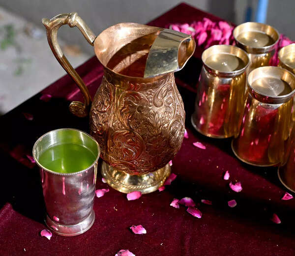 Welcome drink at the mehfil - khus!