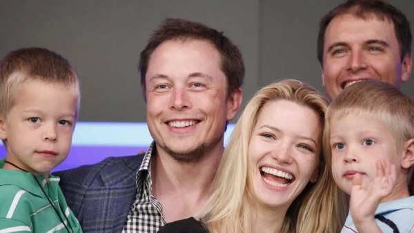 Musk affairs (1)