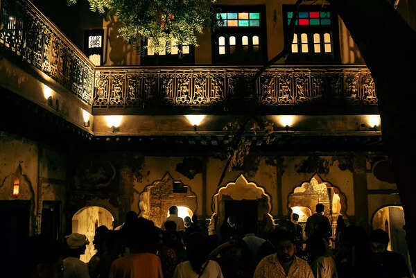 A culinary experience with Chandni Chowk specials at Neem Ki Haveli (Pic: Katyaayani Pandey)