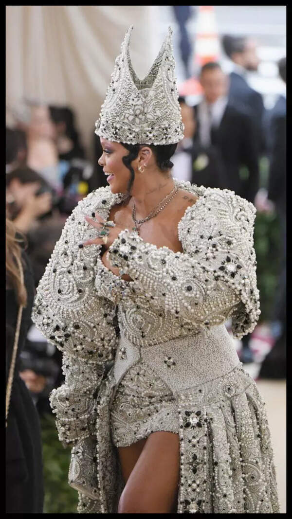 Rihanna - 2018