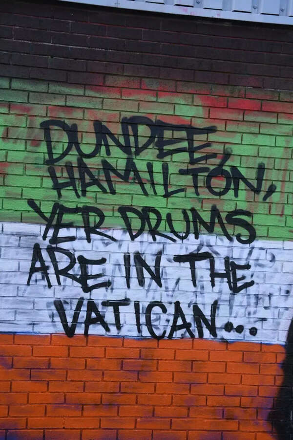 Celtic Fans Respond to Rangers Ultras’ Graffiti