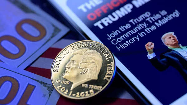 Trump coin (3)