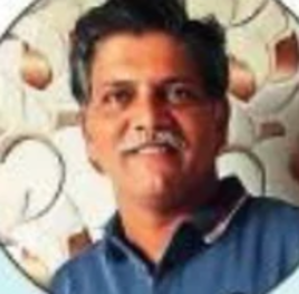 Hemant Joshi, 43