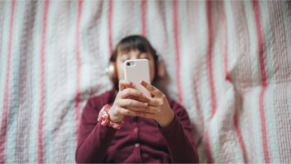 Kids and phone