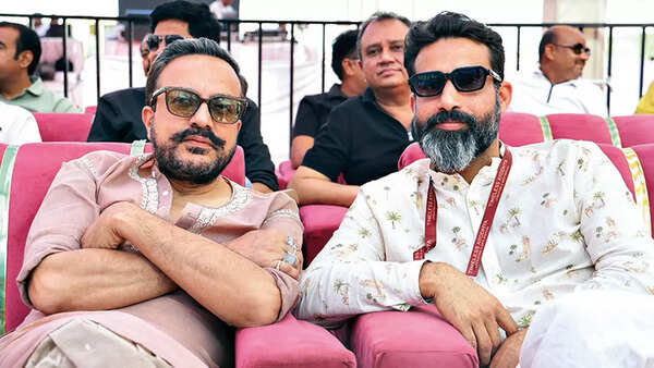 Mayank Saksena (L) & Minhal Hasan