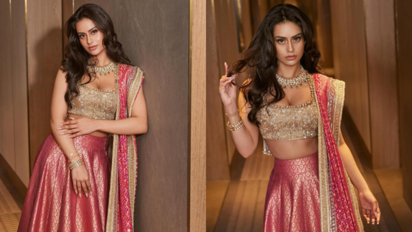 Nysa Devgan’s pink brocade lehenga from Manish Malhotra’s creation is