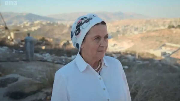 Daniella Weiss in 'The Settlers'