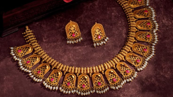 Why is buying gold on Akshaya Tritiya auspicious?